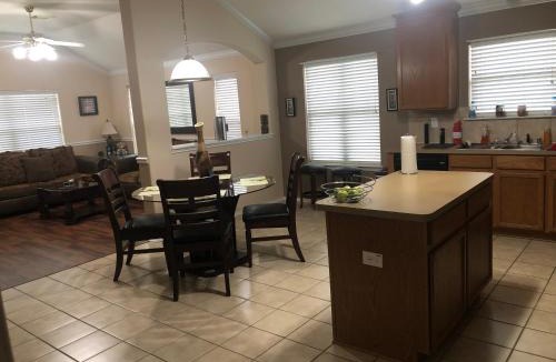 Dickinson House | Meridian Bay 2