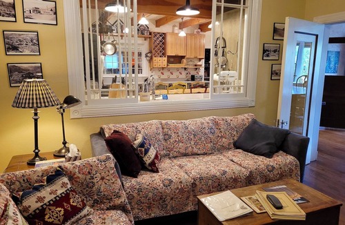 Twisp Cabin | Methow Valley Inn-5-bedroom option, Lovingly Restored&Beautifully Maintained!