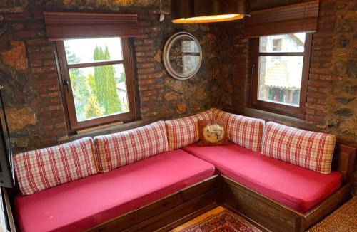 Aghios Athanasios Ski Chalet | MHome AGIOS ATHANASIOS