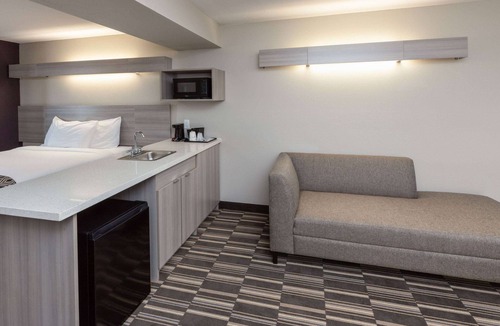Bossier City Hotel | Microtel Inn & Suites by Wyndham Bossier City