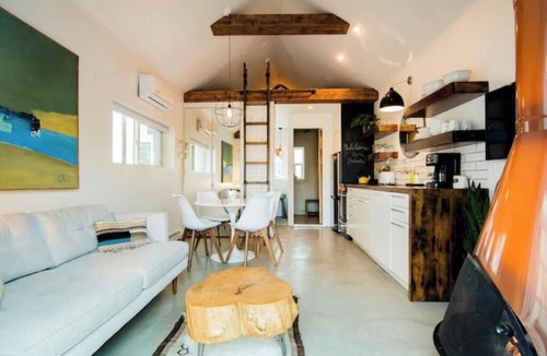 Louisville Apartment | Mid/Mod ' Little House' in Old Town Louisville
