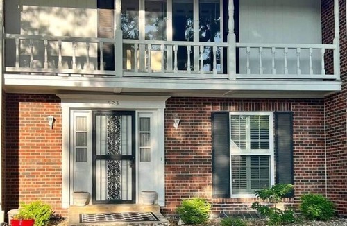 Quincy House | Mins to Blessing Hospital*Miss River* Country Club