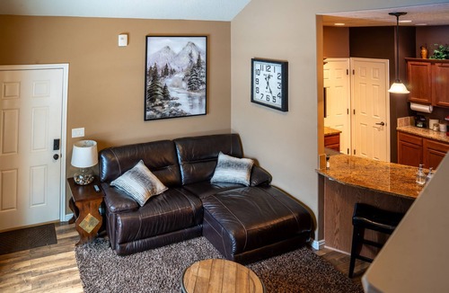 Donnelly House | Misty Mountain Townhouse