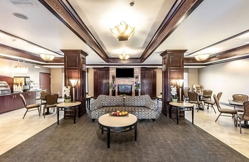 Mineral Wells Hotel | Modern 2 King Beds Room | Red Lion Inn & Suites, Free Parking! Near Baker Hotel