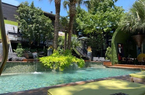 Junius Heights Condo | Modern 2BR, 2BA luxury condo in central Dallas with private patio, designer interiors, and access to award-winning courtyard retreat.
