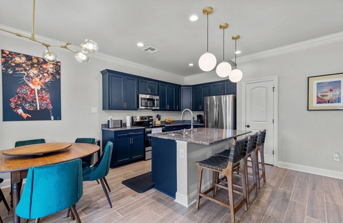 Haughton House | Modern 3 Bed/2 Bath in Haughton