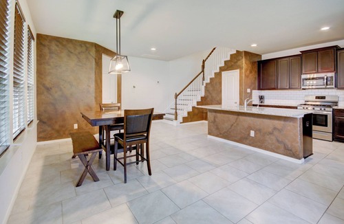 Rosenberg House | Modern 3BR Home w/Fenced Backyard - Across from Brazos Town Center