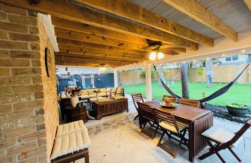 Memorial Northwest House | Modern 4-Bedroom ONLY Home Insurances & Long Term Home Rental