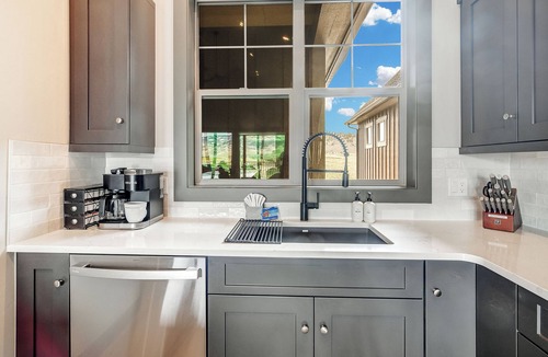 Grand Elk Ranch House | Modern and Luxurious, Spacious home w/private hot tub + mountain views