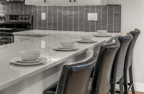 Scenic Heights Apartment | Modern Arvada Duplex | Chic + Central