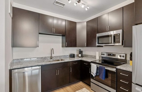 Broomfield Apartment | Modern Broomfield Apartment