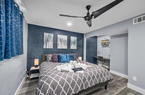 South Central Houston Apartment | Modern Central Houston 1BR Apartment