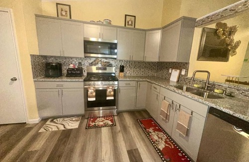 Converse House | Modern Comfort Near Military Bases & Shopping Walk to Parks & Lakes!