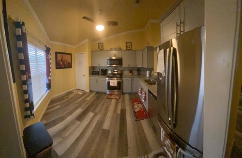 Converse House | Modern Comfort Near Military Bases & Shopping Walk to Parks & Lakes!