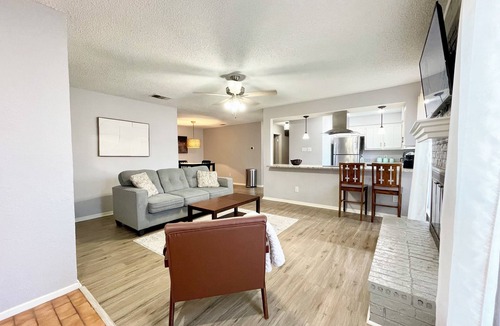 West Arlington Condo | Modern Condo By The Trails