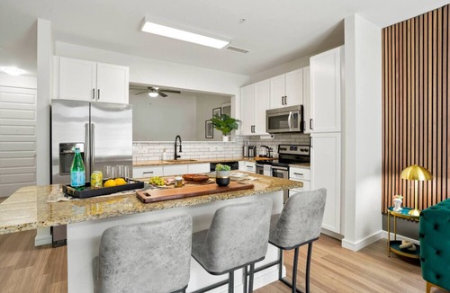 Five Points Apartment | Modern Exec Suite | RiNo + Office/Garage