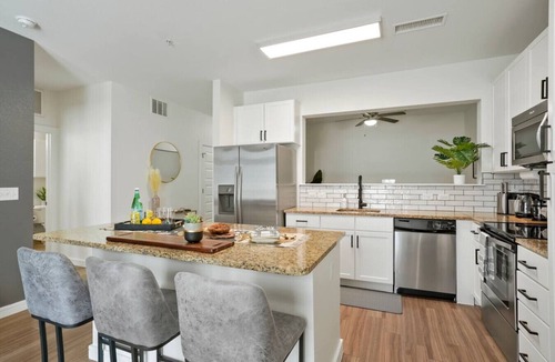 Five Points Apartment | Modern Exec Suite | RiNo + Office/Garage