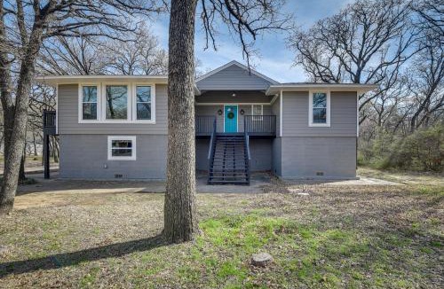 Flower Mound House | Modern Flower Mound Home < 2 Mi to River Walk