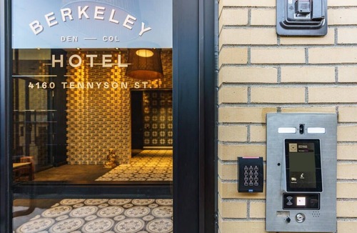 Berkeley Condo | Modern & Luxurious Apt in Prime Denver Location!