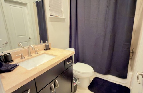 Midtown House | Modern Midtown Suite - Private Entry & Bath