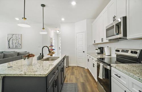 Fort Worth House | Modern NEW Home Minutes from the Fort Worth Stockyards & TCU