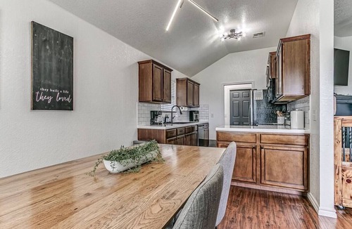 Oklahoma City House | Modern OKC Retreat Near Tinker AFB & Downtown