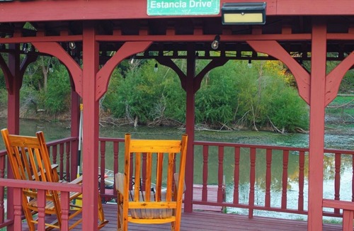 Bridgeport Cabin | Modern Private Cabin, Fishing, Shooting Range, Fire Pit, 4WD Trails & Canoeing