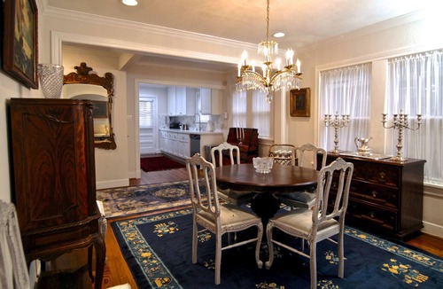 Greenway Plaza-Upper Kirby House | Montrose/River Oaks-walk to restaurants, stores Antique Charm w Modern Amenities