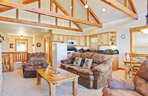 Estes Park Condo | Mount Acoma 38 - 2 Br Condo with Marys Lake and Mountain Views!