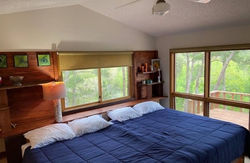 Story House | Mountain Top View100s Secluded Acres, Private River w/ Kayaking , Stars, Hiking!