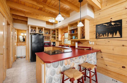 New Meadows House | Mountain View Retreat | Pool & Golf Access