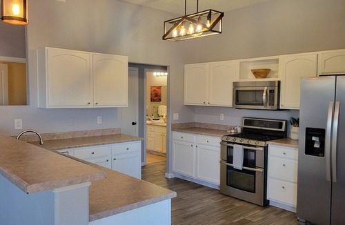 Rio Rancho House | Mountain Vista with heated pool - closes 10/24/24 - and outdoor kitchen