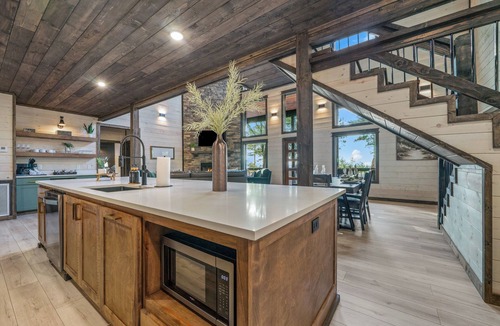 Pickens Cabin | Mtn. Views/Pool Spa/Direct ATV Trails/Pool Table!