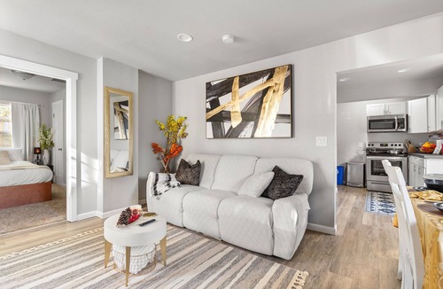 West Hills House | Naval and National Airport, WiFi, Free parking,