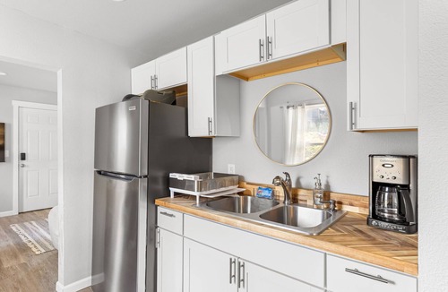 West Hills House | Naval and National Airport, WiFi, Free parking,
