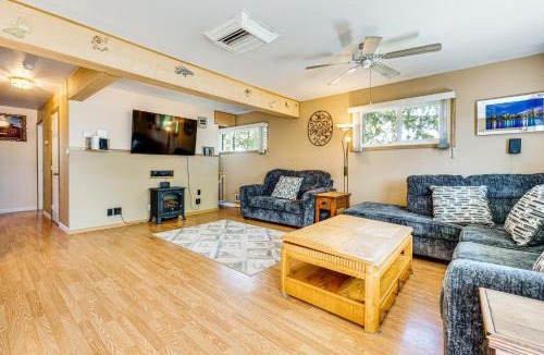 Northglenn House | Near Family-Friendly Attractions: Northglenn Home!