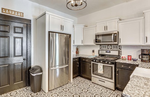 El Paso Cottage | Near Utep! Inviting El Paso Home 3 Mi to Dtwn