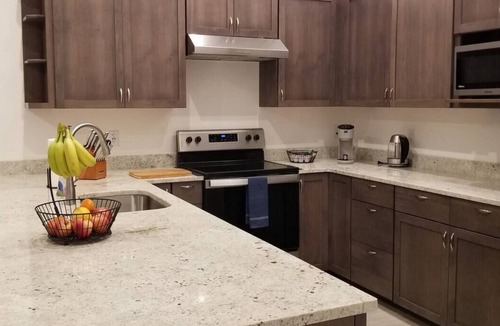 Wenatchee House | New and Spacious Townhouse in the Heart of Wenatchee - Unit A