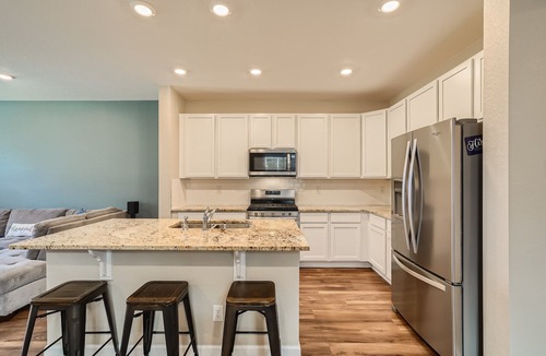 Erie House | New Build 3 BDR Erie Townhome