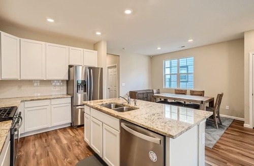Erie House | New Build 3 BDR Erie Townhome