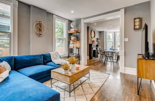 Jefferson Park House | New! Cheerful 3-bedroom home walk to Empower Field