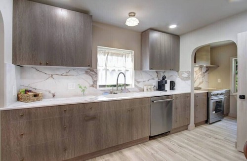 Dunlap House | NEW! Chic+Fun Family Retreat: Hot Tub & Kids Loft