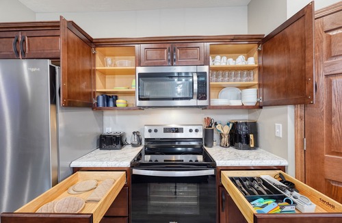 Sioux Falls House | New construction 2 KING Suites available JULY 19 20 21 book now voted #1 in S F