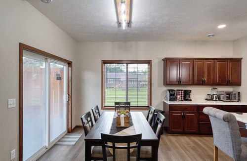 Sioux Falls House | NEW Construction 2 KING suites STAY July 20-21 book now voted #1 in S.F.