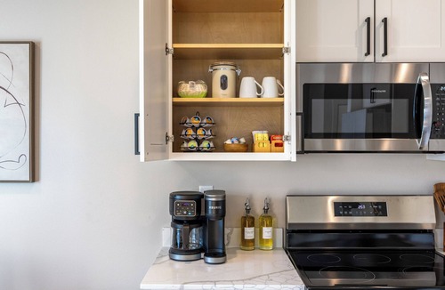 Ephrata House | NEW Luxe Decor + Foosball + Air Hockey | Sleeps 10