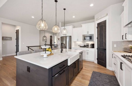 Centerra House | New Luxury Waterfront with Views!