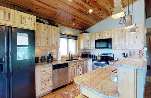 New Meadows Cabin | New Meadows Cabin Game Room, Pool & Deck