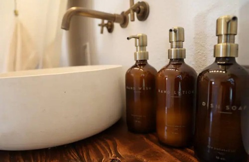 Parkside House | New Modern Chic Studio/soaking tub/bike path