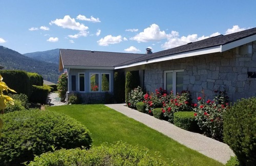 Wapato Point House | New owner, new updates, same great spot! Perfect place for family fun in Chelan