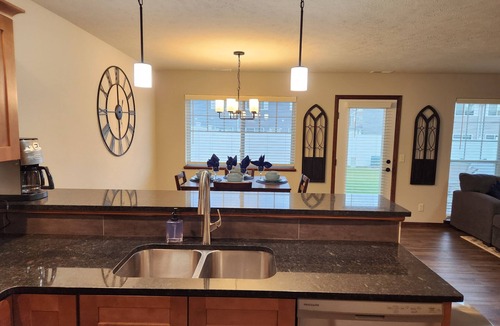 Lincoln House | New spacious 3br Townhouse located in Southwest Lincoln with Fenced in Back yard